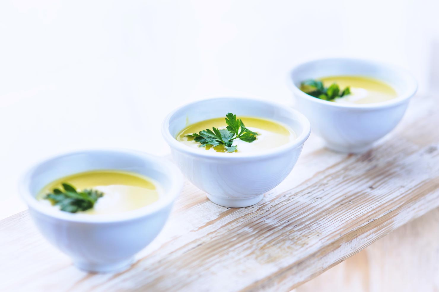 🥔 🥣 Leek and Potato Soup Recipe - Foodrinky